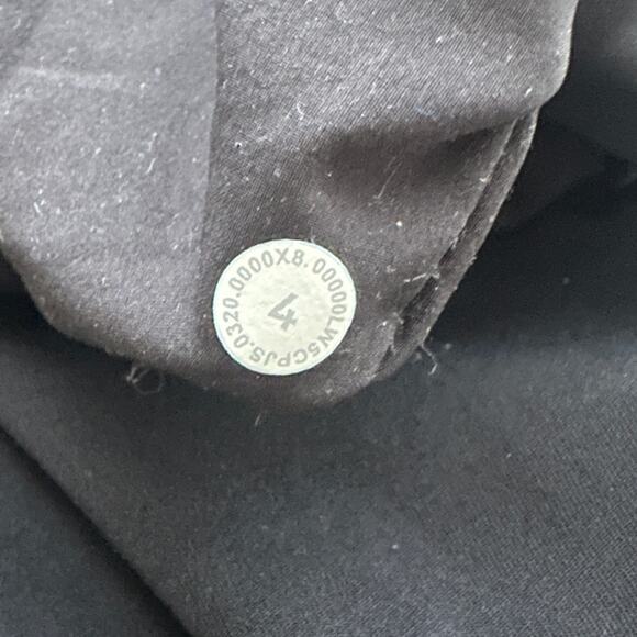 Lululemon On the Fly Jogger Luxtreme Black - Picture 8 of 9